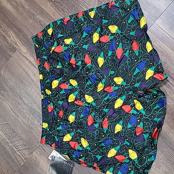 Knightsbridge Silk Holiday Boxers XL - Picture 2 of 5